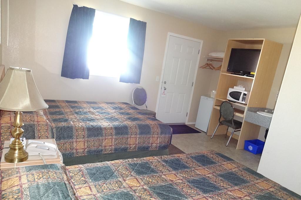 King'S Hotel & Motel By Elevate Rooms Shaunavon Pokój zdjęcie